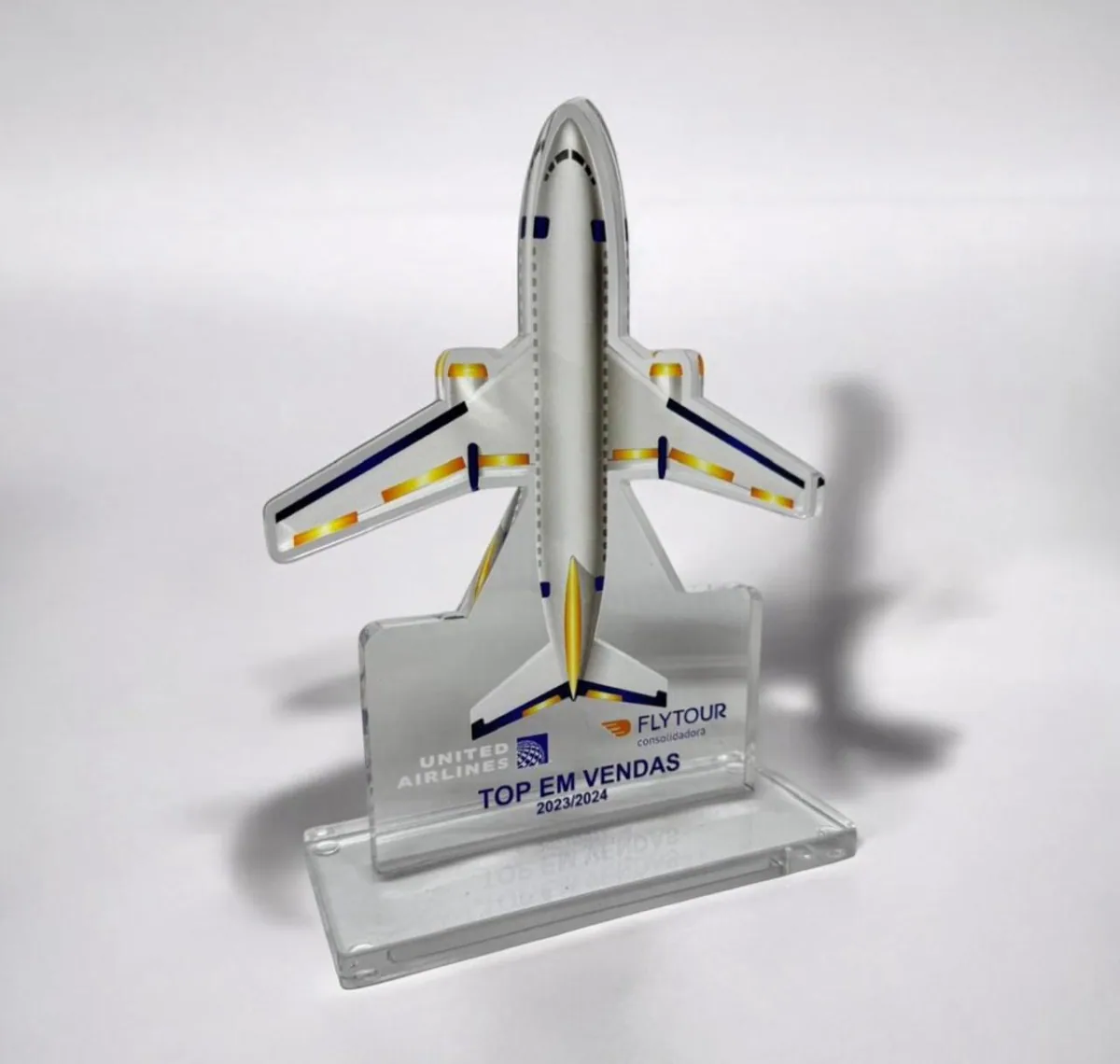 Troféu corporativo em acrílico